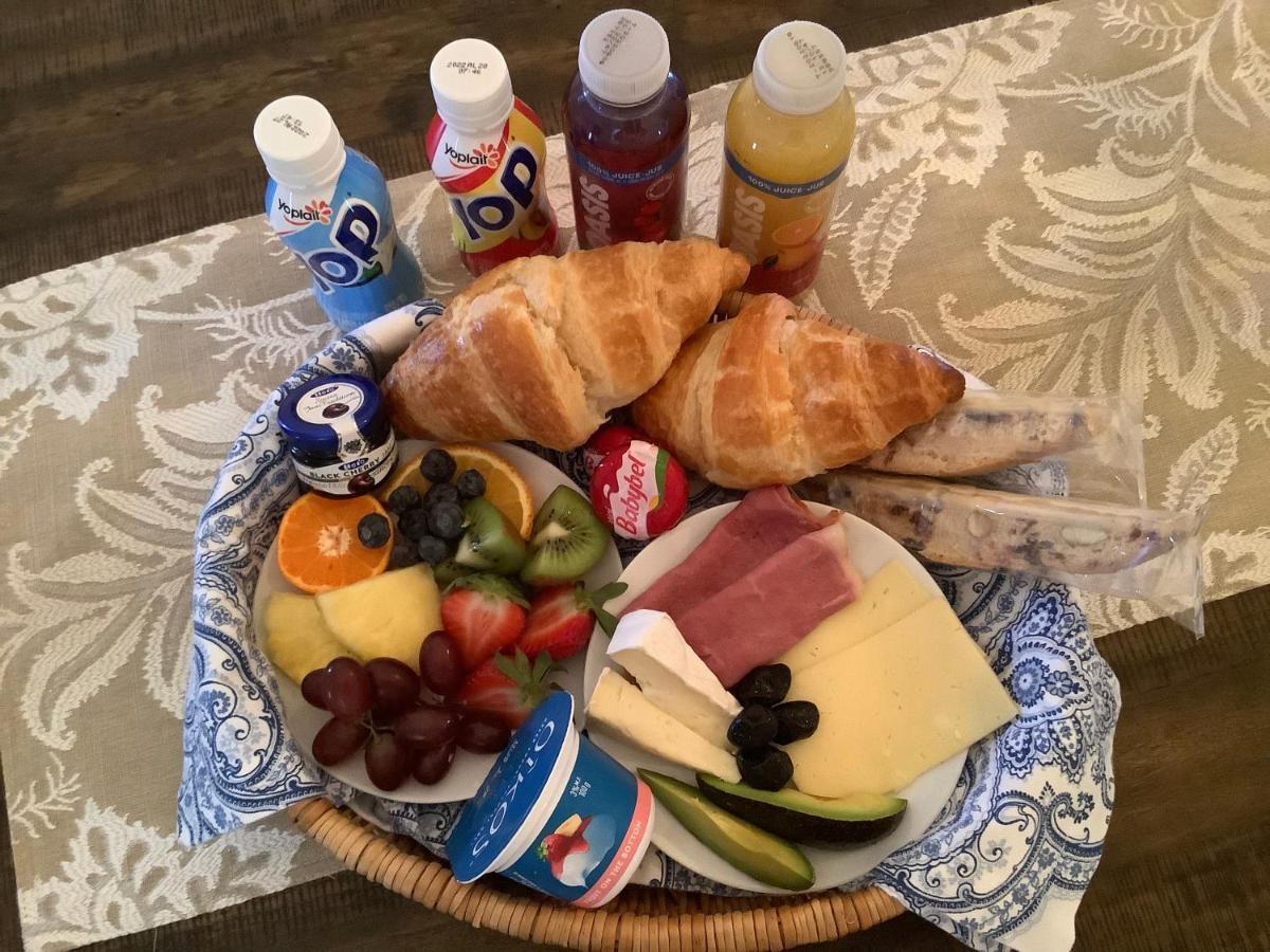 Summer Solstice Bed & Breakfast 滨湖尼亚加拉 外观 照片